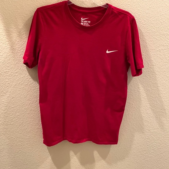 Men's The Nike Tee - Picture 1 of 10